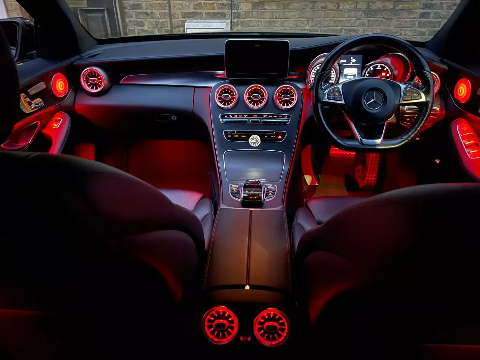 GLC Class 2015-2019 – Prefacelift – W253 Ambient Lighting Upgrade